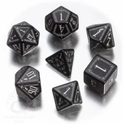 Q: Kości Pathfinder Carrion Crown