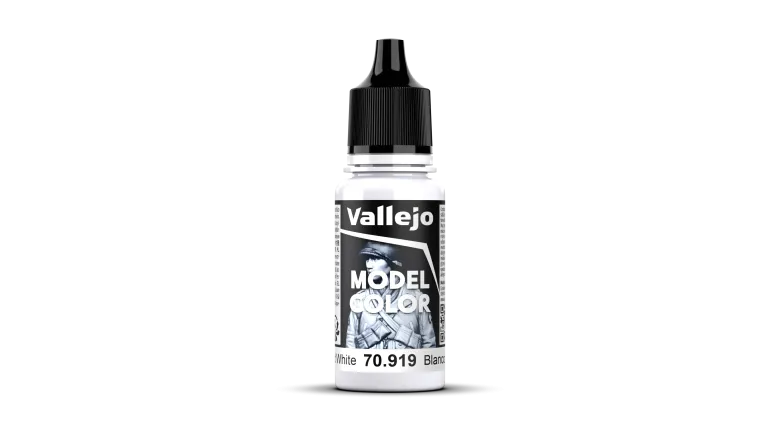 Vallejo Model Color Cold White (002) 70.919 18 ml