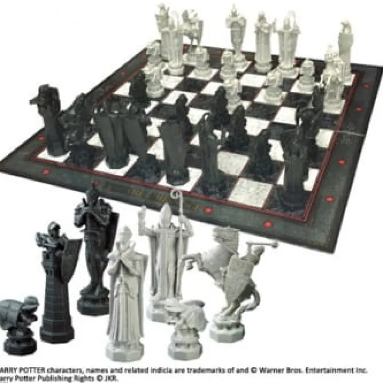 Wizard Chess Set - Harry Potter